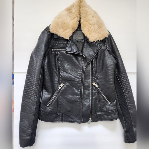 Womens leather jacket - Picture 2 of 9